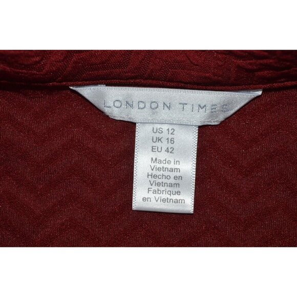 NWT London Times Berry Red Collared Sheath Dress Women's Size 12 Gold Buttons - Picture 5 of 9
